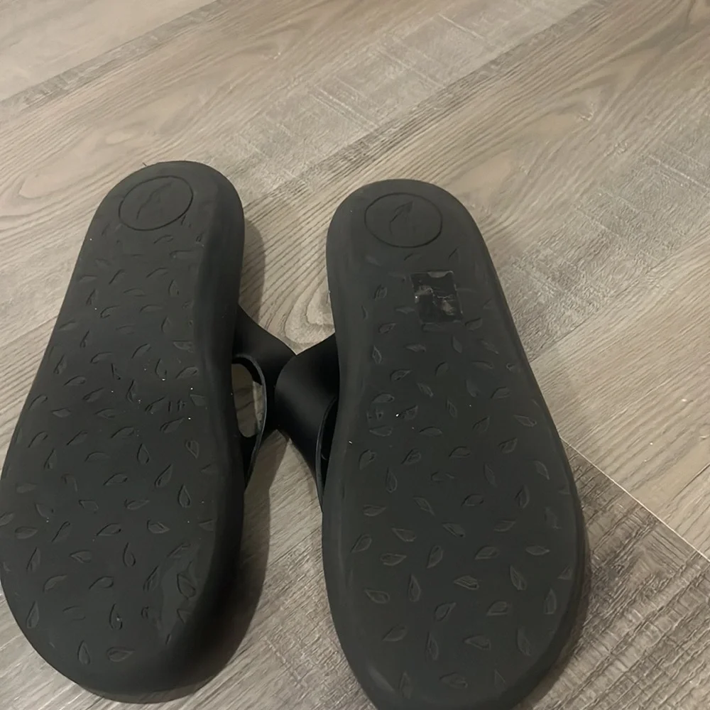 Ancient Greek black sandals - Picture 2 of 5